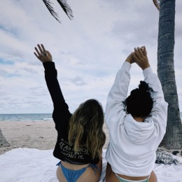Dreaming of palm trees and ocean breeze? Discover the endless charm of Fort Lauderdale living. 🐚 Explore our vibrant community, and make memories that will last a lifetime.
.
.
📸: @shanparkins #repost Instagram post from @solmaronsixth on April 28, 2024 15:16:03pm